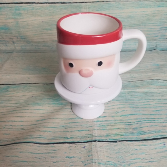 Hallmark  ceramic Santa Mug - Picture 6 of 6